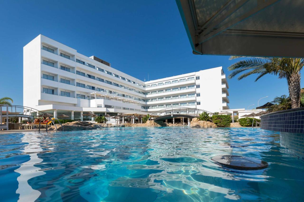 Tasia Maris Beach Hotel - Adults Only Ayía Nápa Extérieur photo