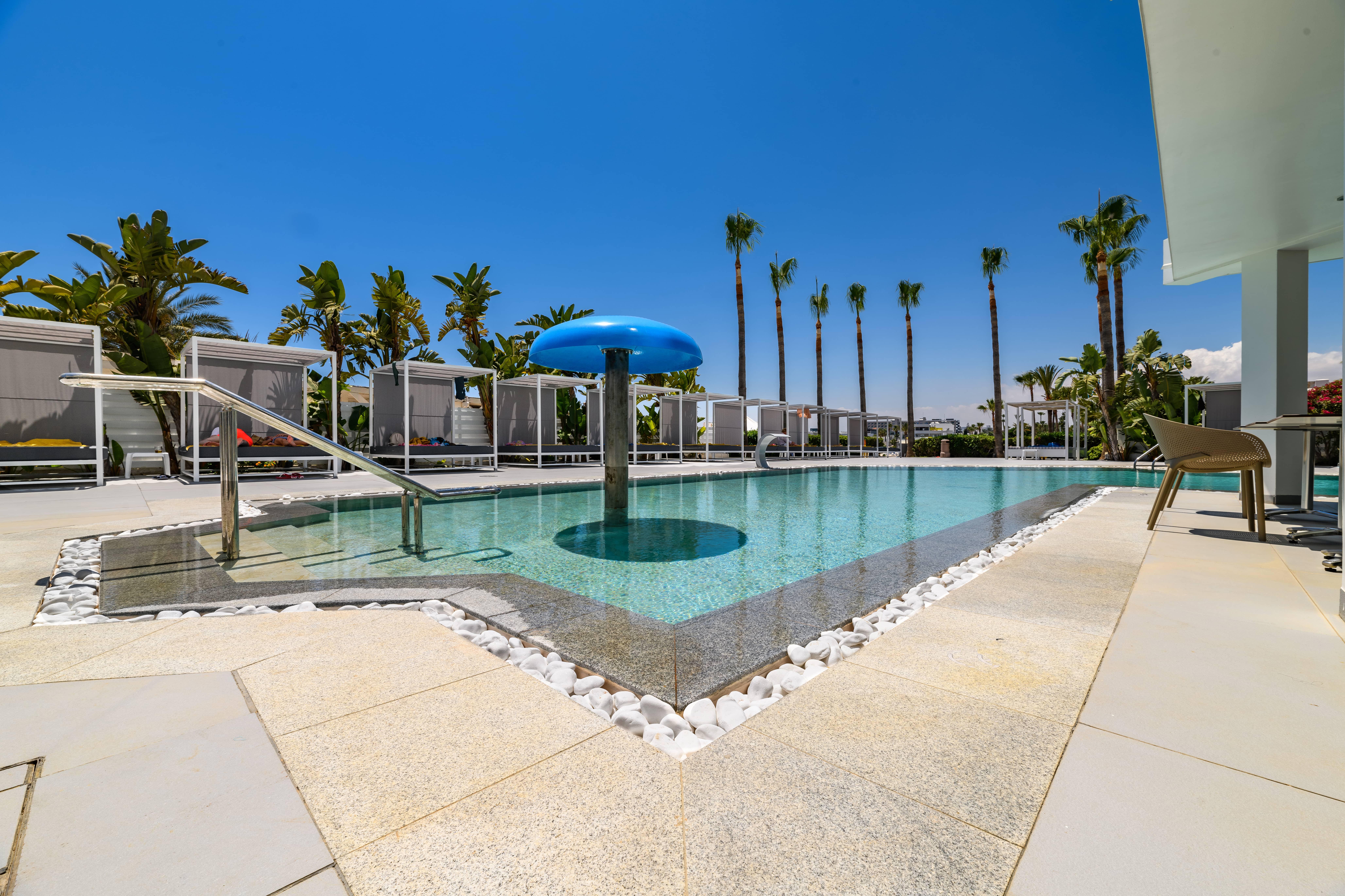 Tasia Maris Beach Hotel - Adults Only Ayía Nápa Extérieur photo