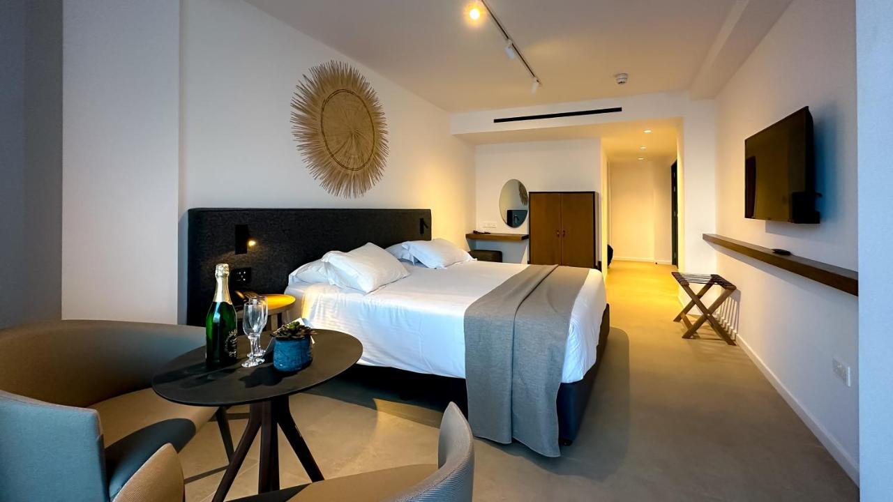Tasia Maris Beach Hotel - Adults Only Ayía Nápa Extérieur photo